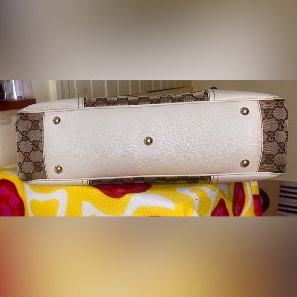 GUCCI Ribbon GG Pattern Tote - Picture 8 of 17